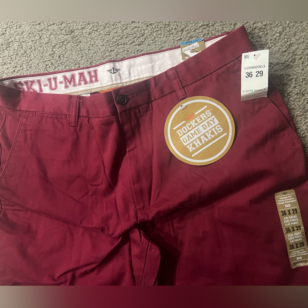 RARE Dockers Minnesota Game Day Coaches Sideline Flat Front Classic Khaki Pants
